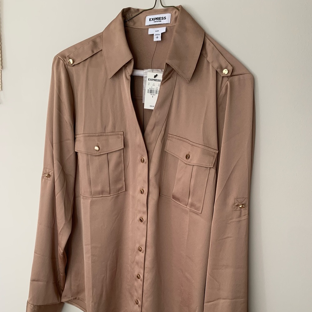 NWT Express Portofino: S slim, satin-like material, tan color w/ gold accents